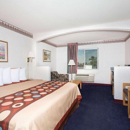 Days Inn By Wyndham Phoenix West Exteriör bild